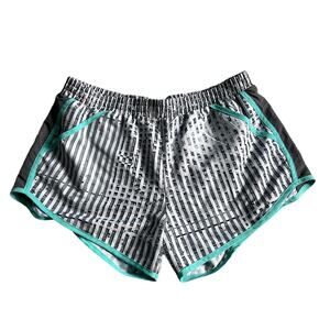 Under Armour Tempo Shorts Women's Size Medium White Gray Running Activewear